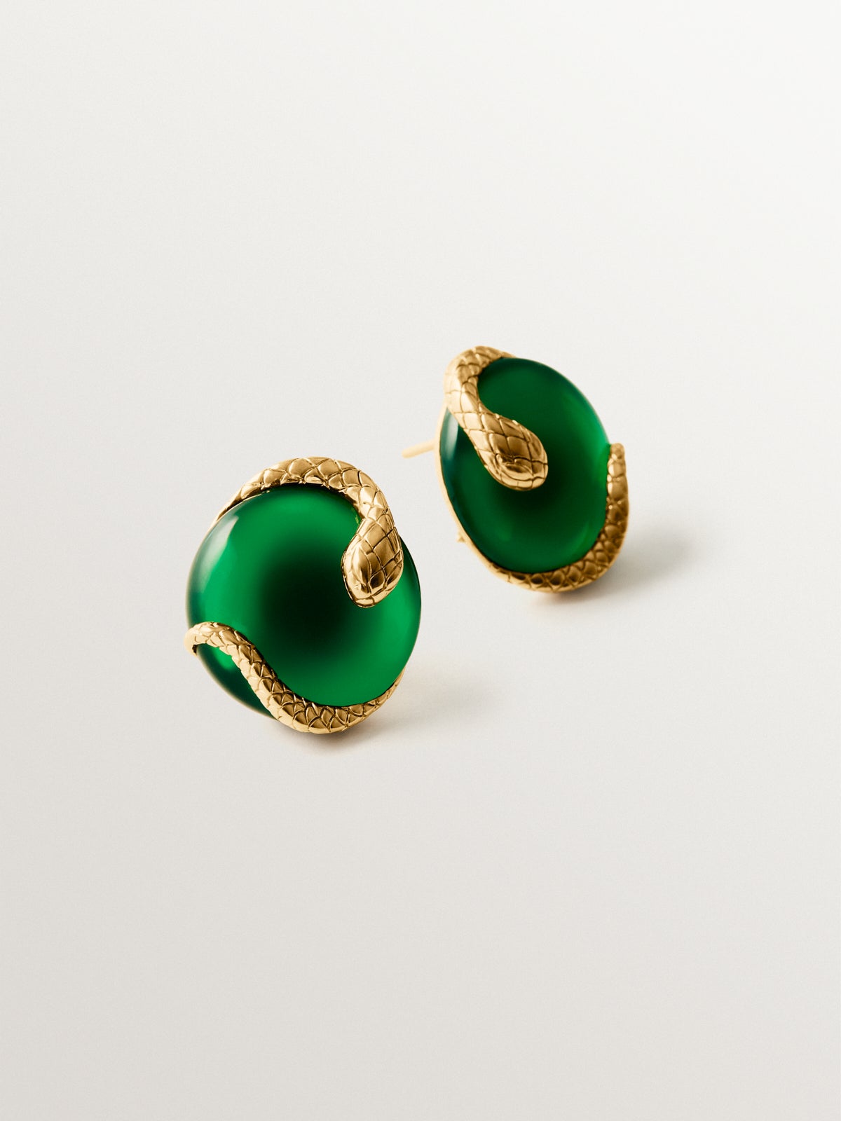 18K yellow gold plated 925 silver stud earrings with green onyx