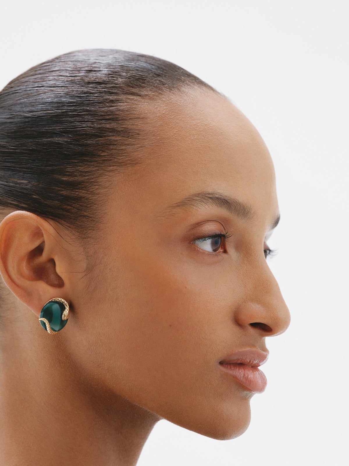 18K yellow gold plated 925 silver stud earrings with green onyx