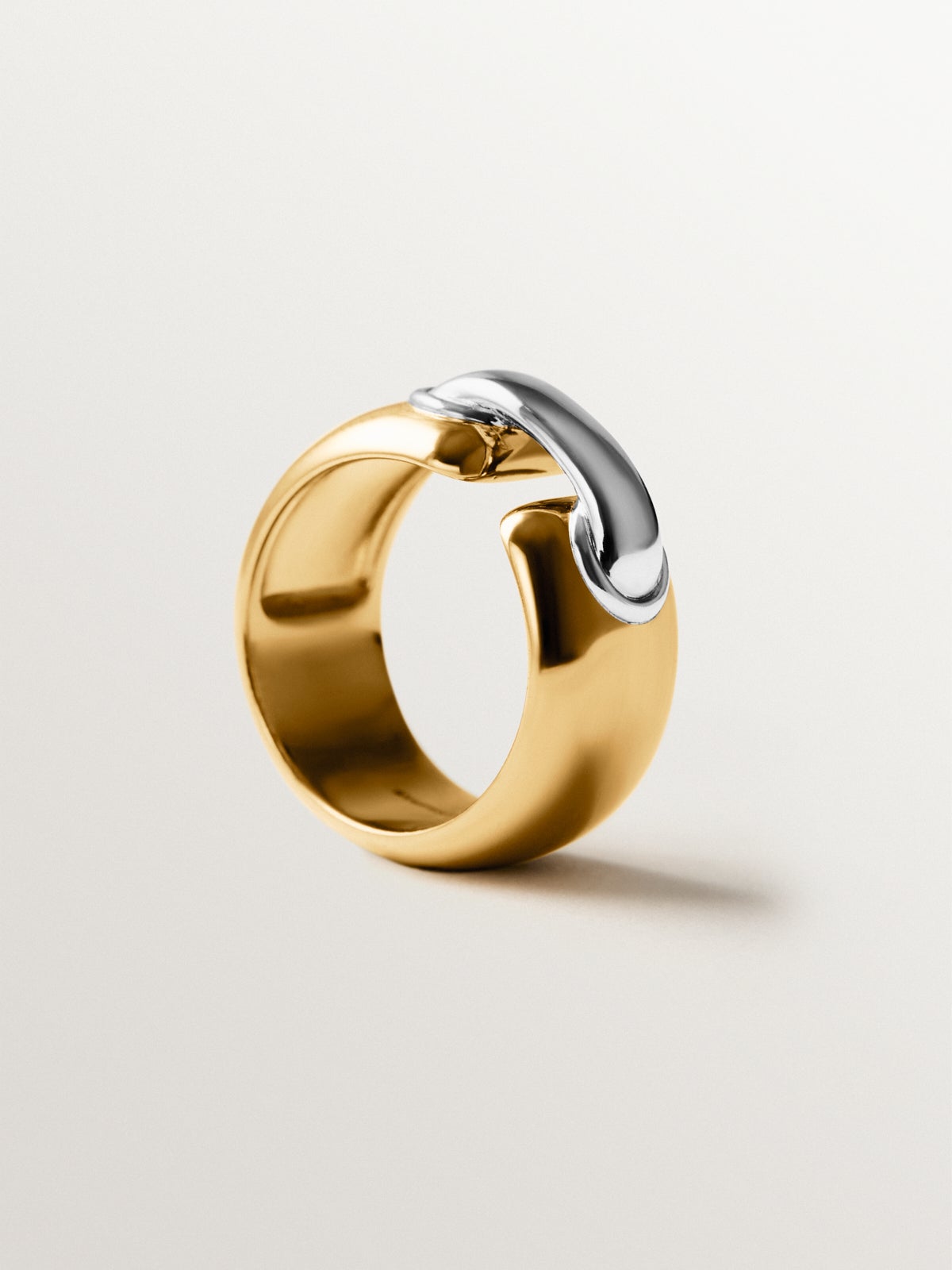 924 silver ring plated with rhodium and 18K yellow gold