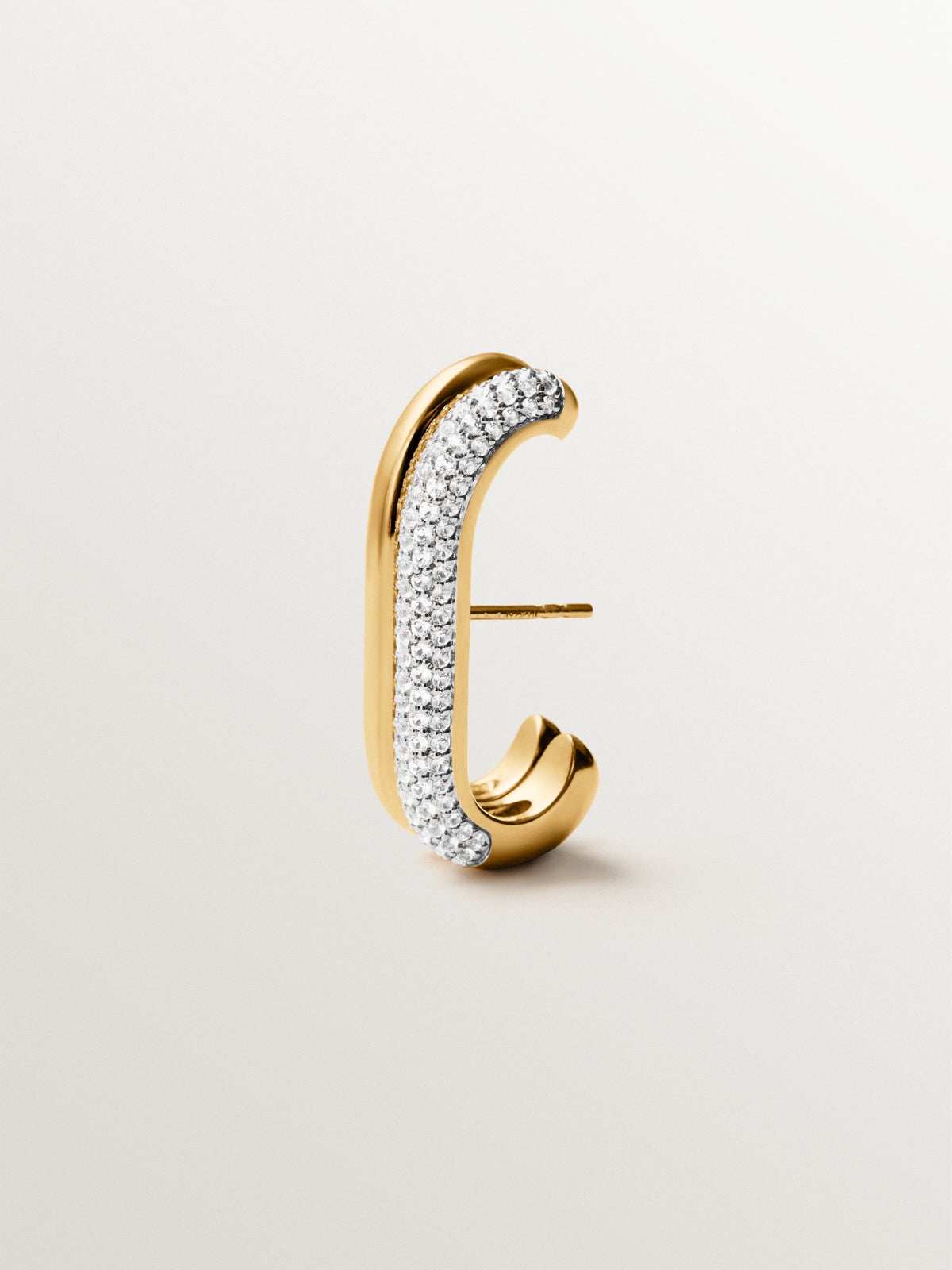 Single earring in 925 silver plated in 18K yellow gold with white topaz pavé