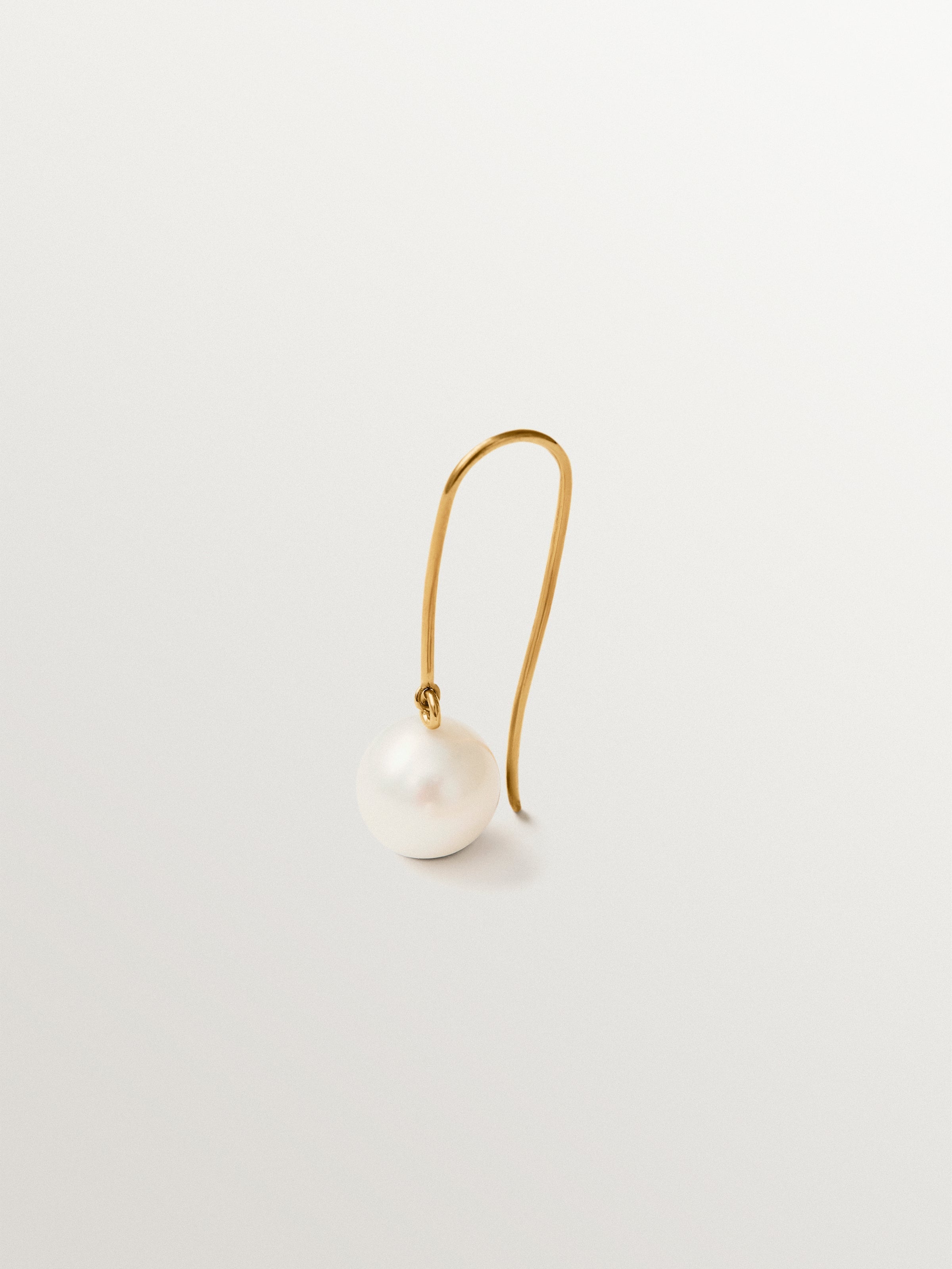 18K gold-plated 925 silver single earring with pearl