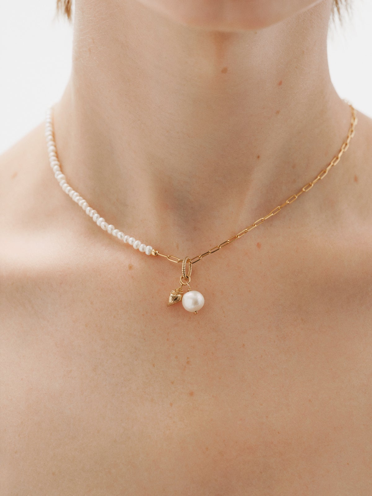 18K yellow gold plated 925 silver charm with pearl