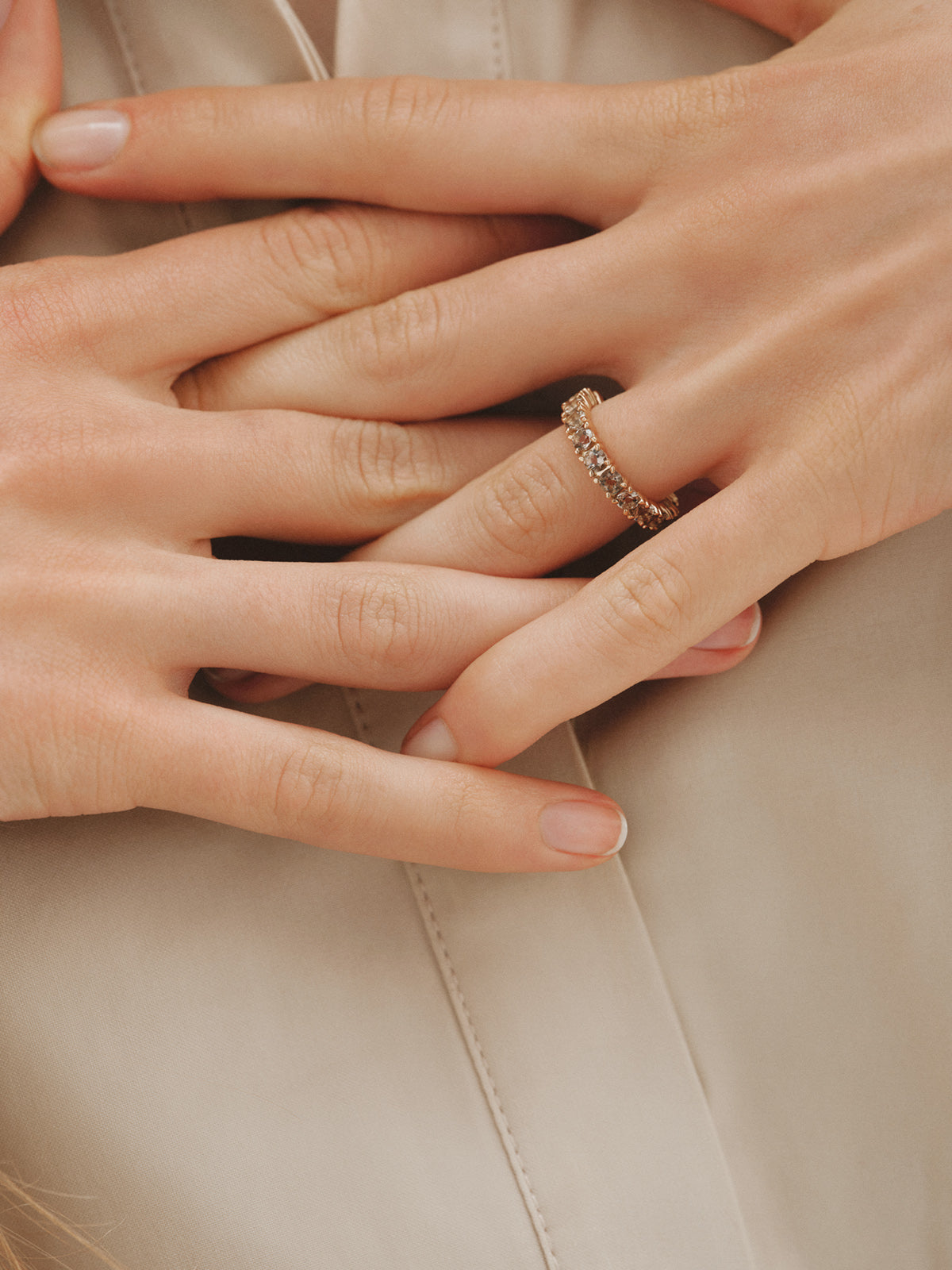 Thick Rivière ring in 18K gold-plated 925 sterling silver with smoky quartz