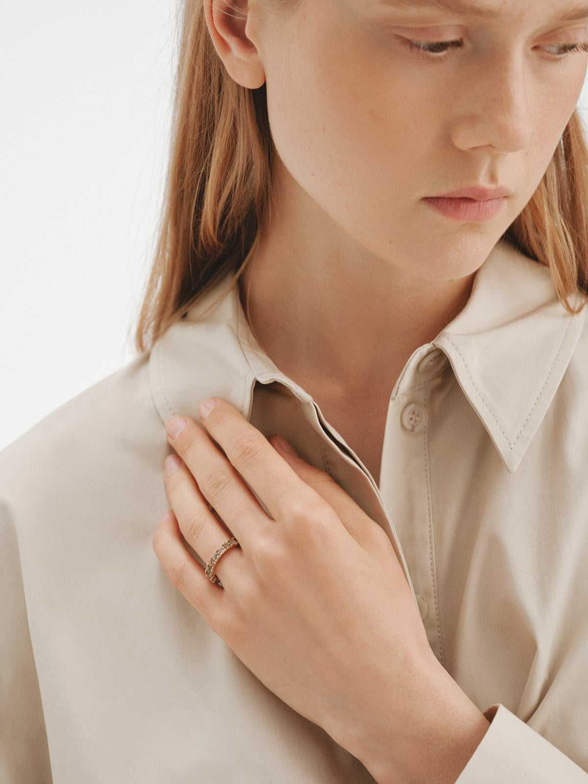 Thick Rivière ring in 18K gold-plated 925 sterling silver with smoky quartz