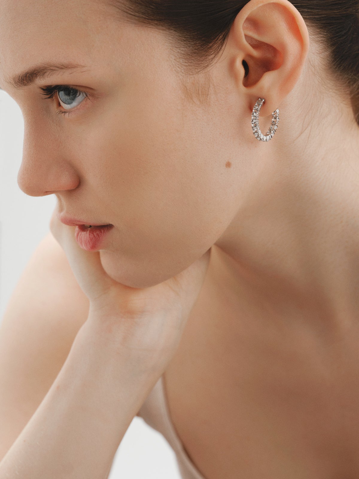 925 silver hoop earrings with white topaz