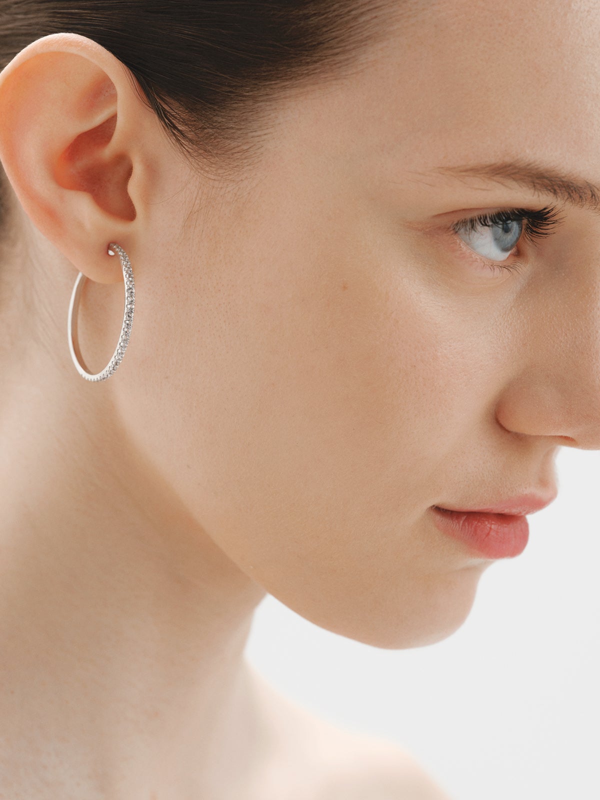 Large 925 silver hoop earrings with white topaz