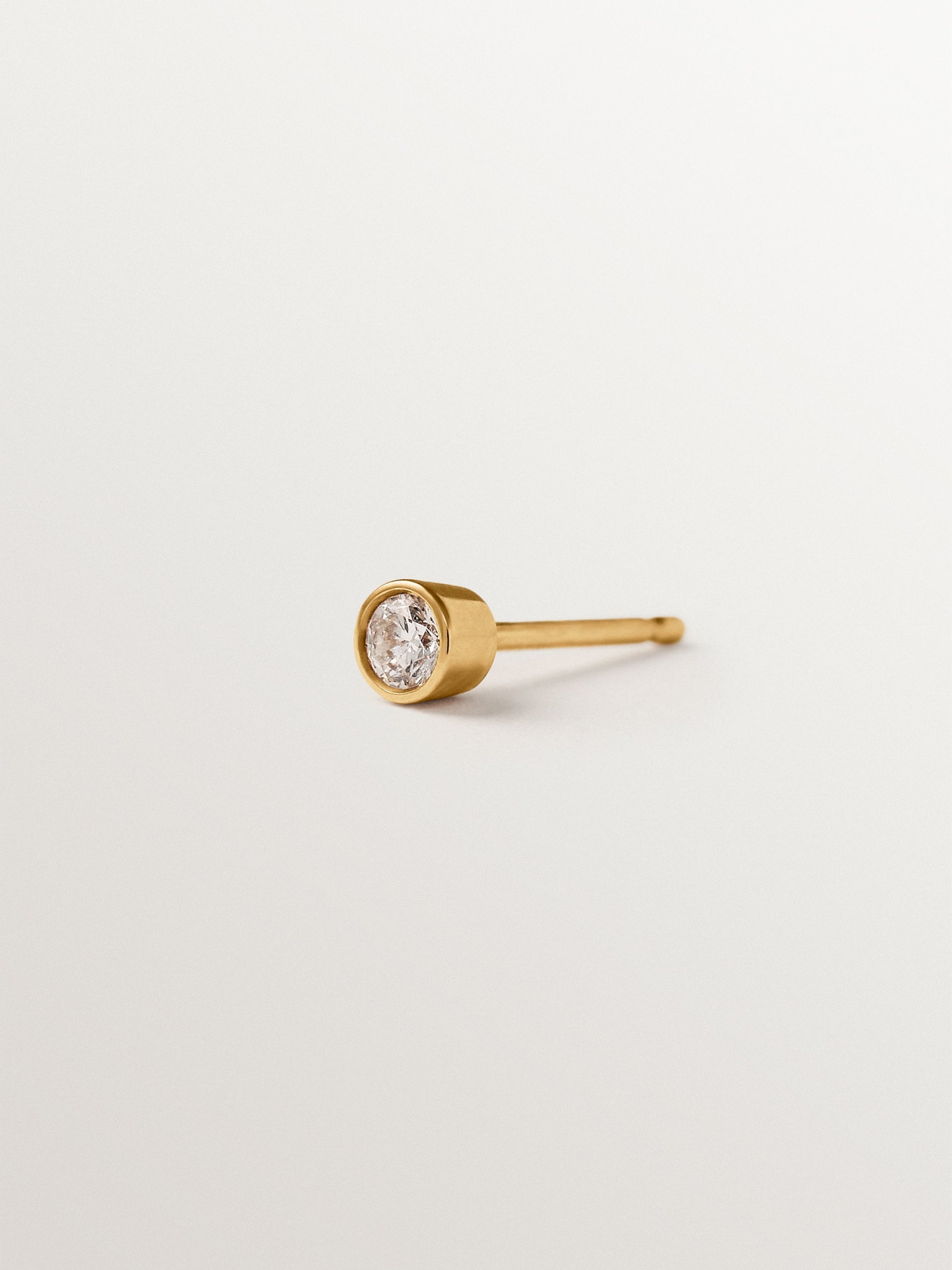 9K yellow gold stud single earring with lab grown diamond