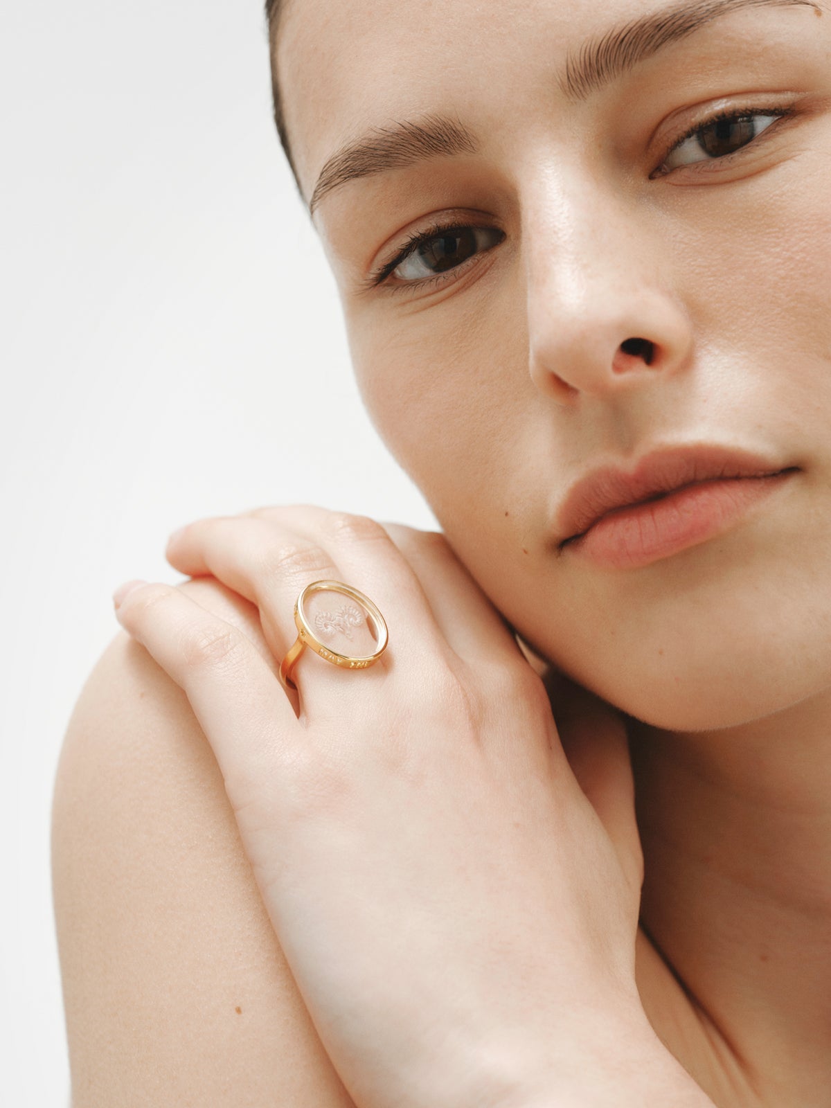 Aries signet ring in 925 silver plated in 18K yellow gold and rock crystal