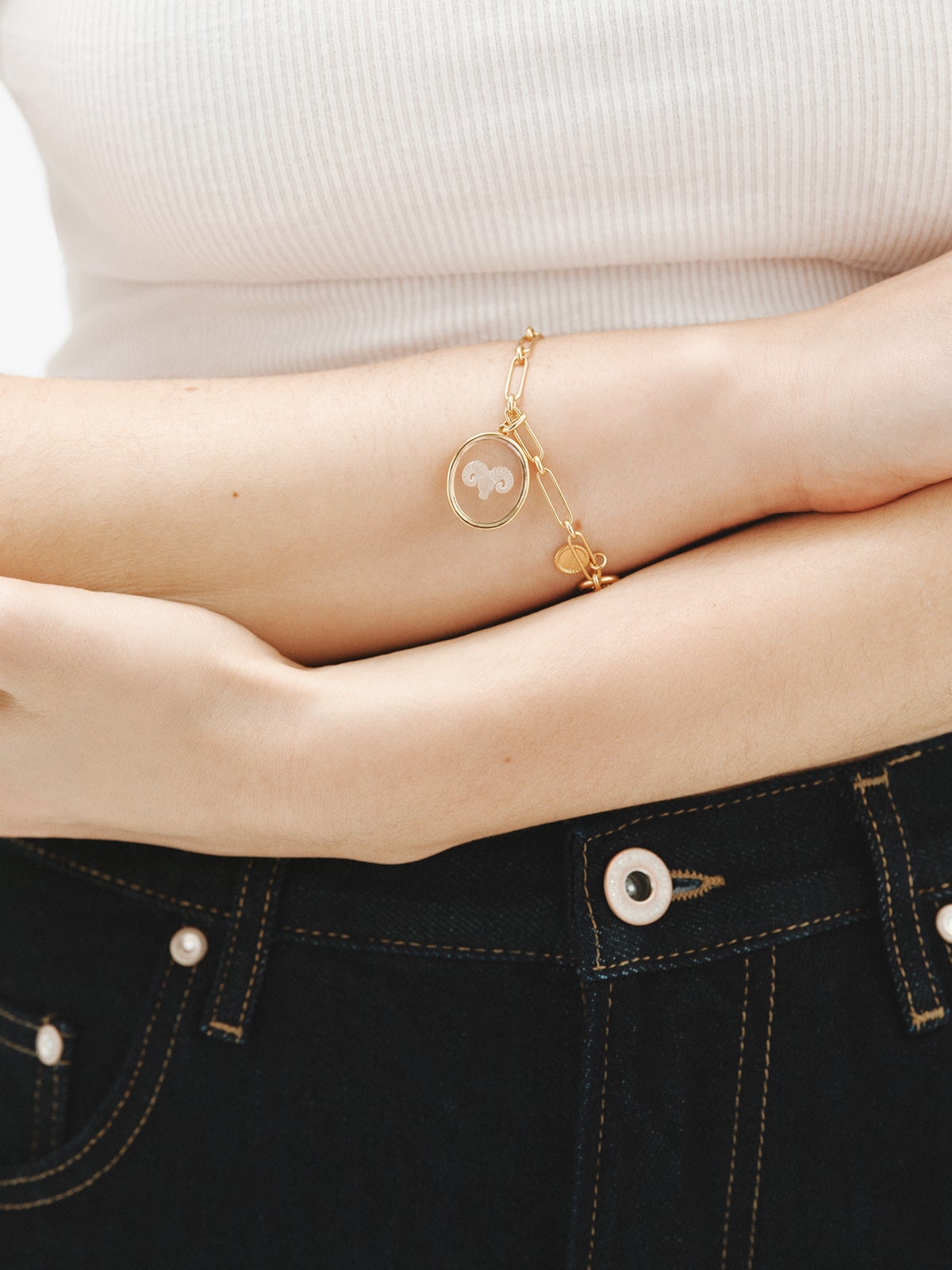 Aries charm in 925 silver plated in 18K yellow gold and rock cirstal