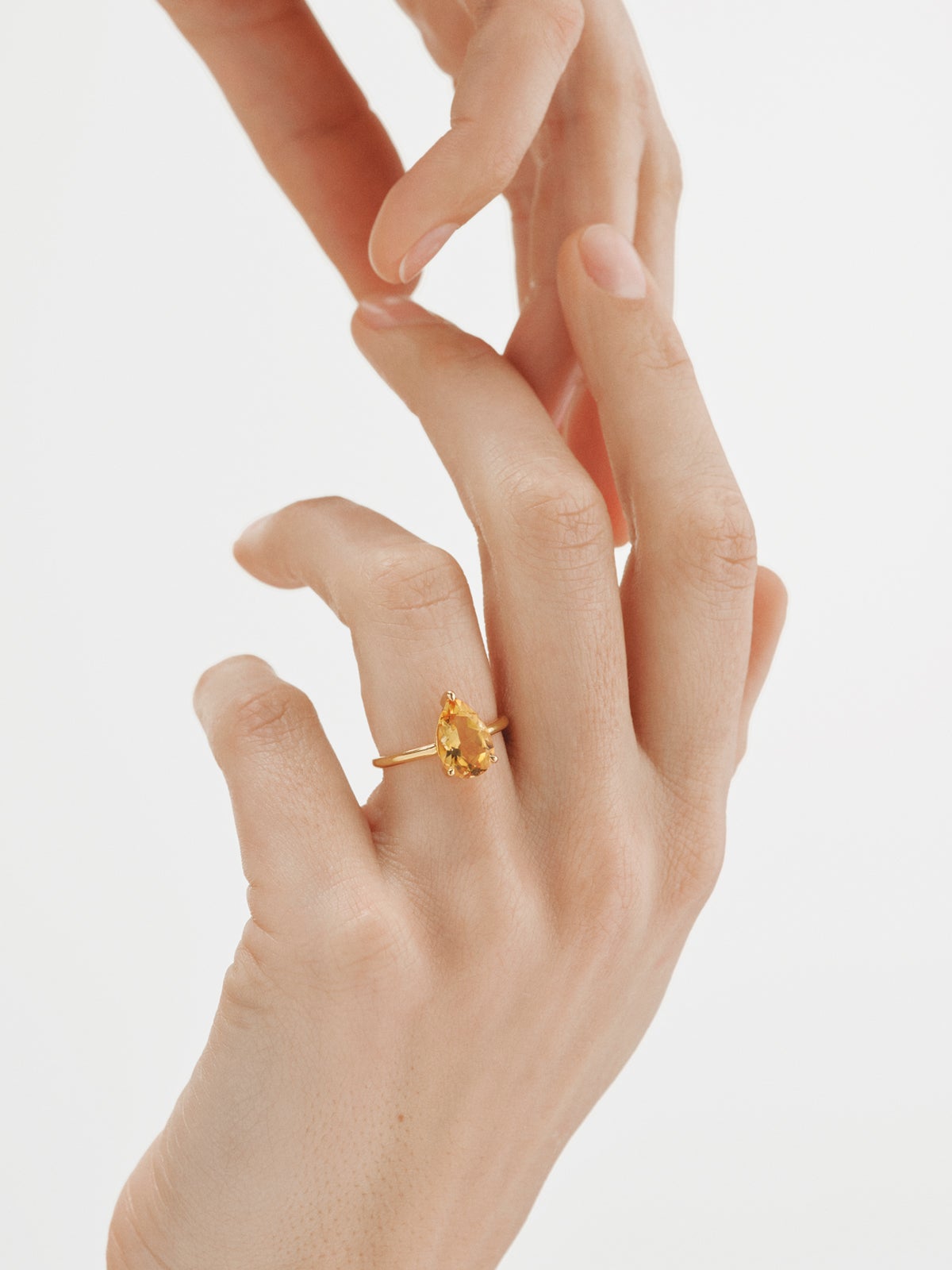 925 silver ring plated in 18K yellow gold with orange citrine
