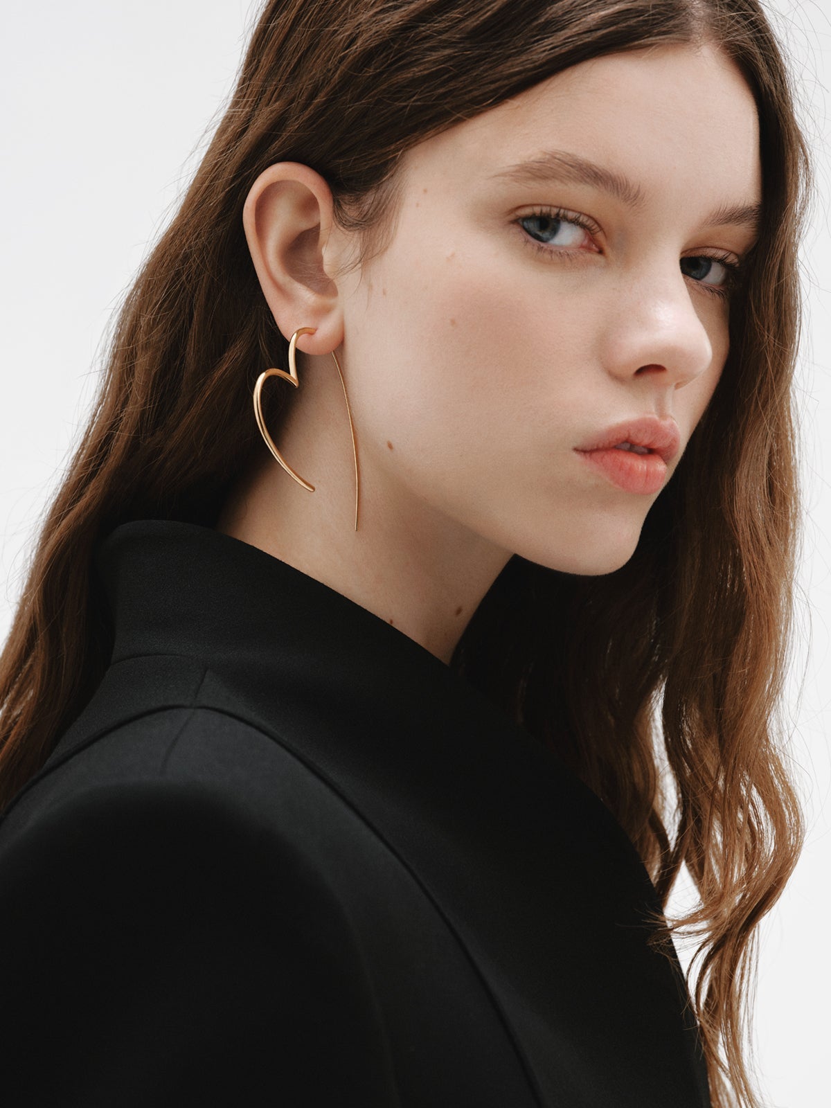 18K yellow gold plated silver earrings, white topaz and heart shape