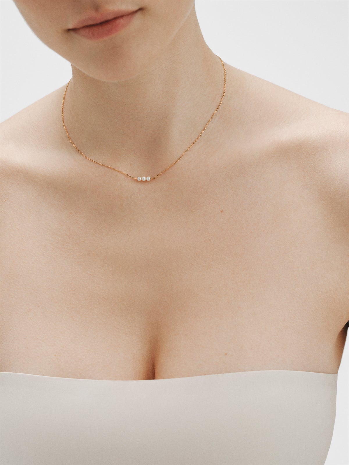 925 silver necklace plated in 18K yellow gold with pearls