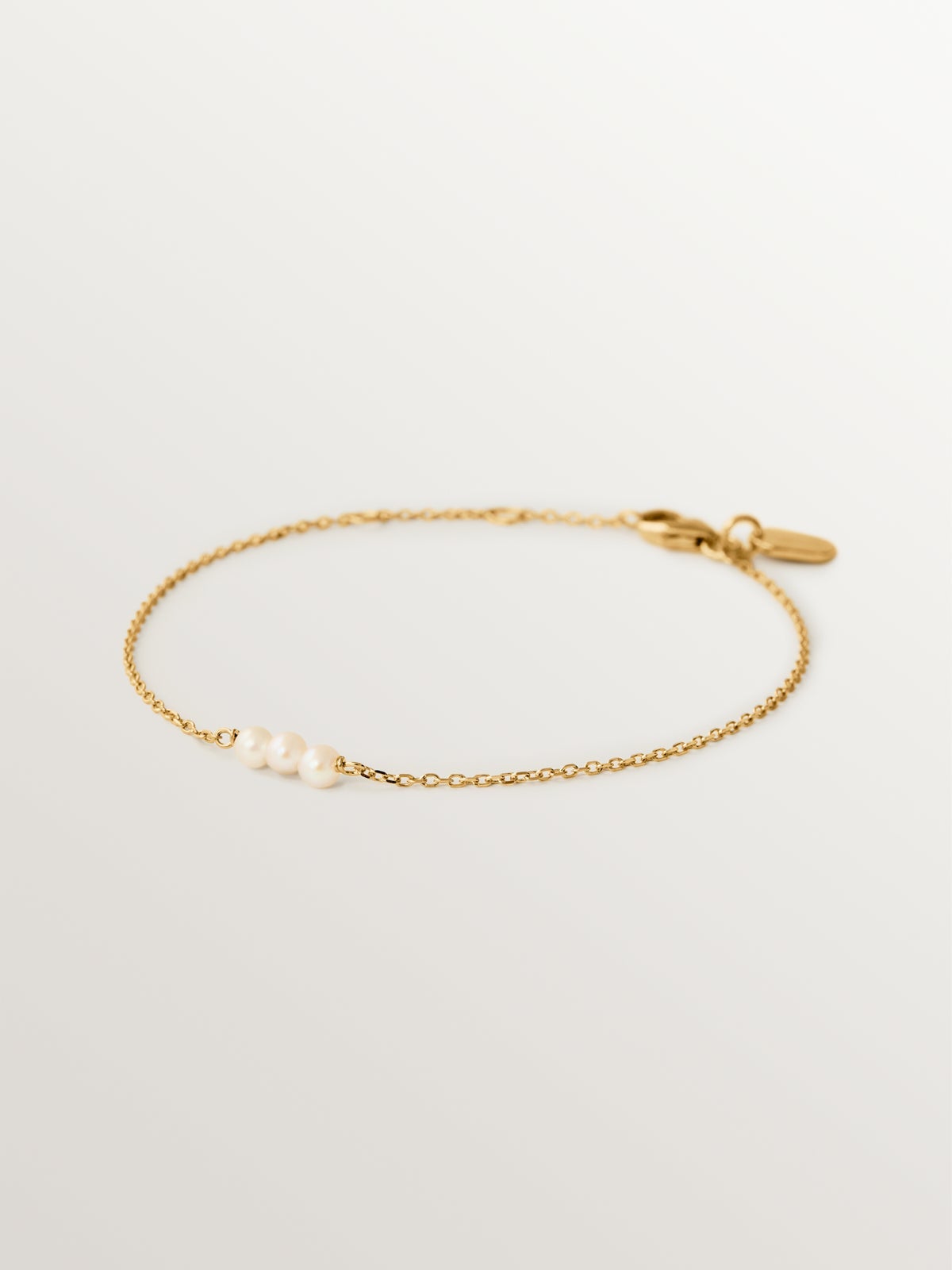 925 silver bracelet plated in 18K yellow gold with pearls