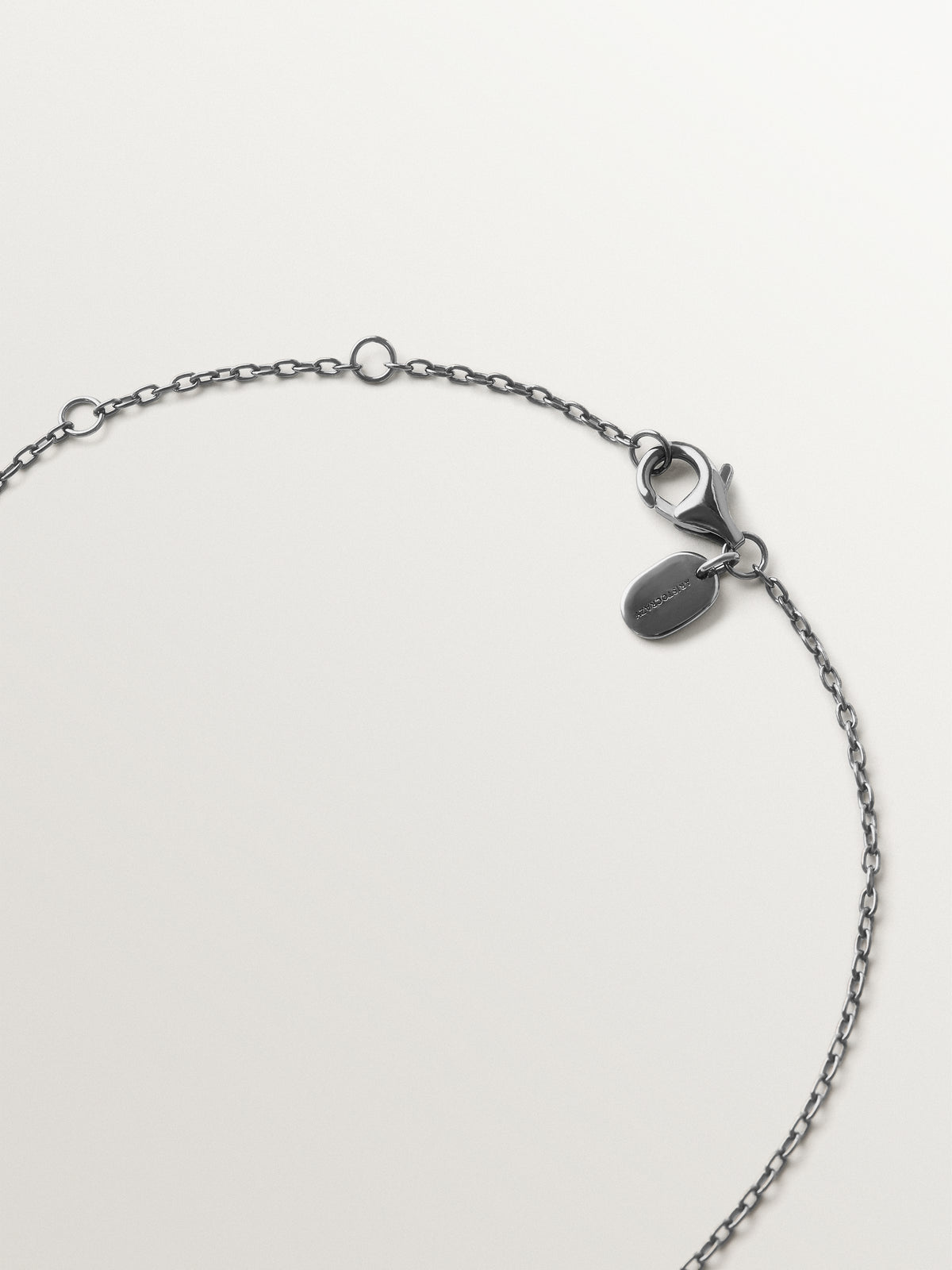 925 silver necklace with white topaz