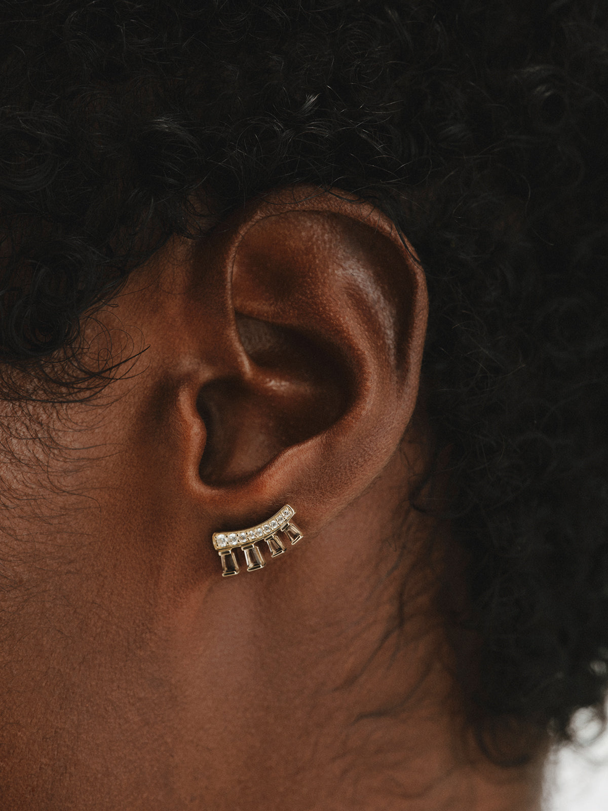 9K yellow gold climber earrings with diamonds and brown quartz