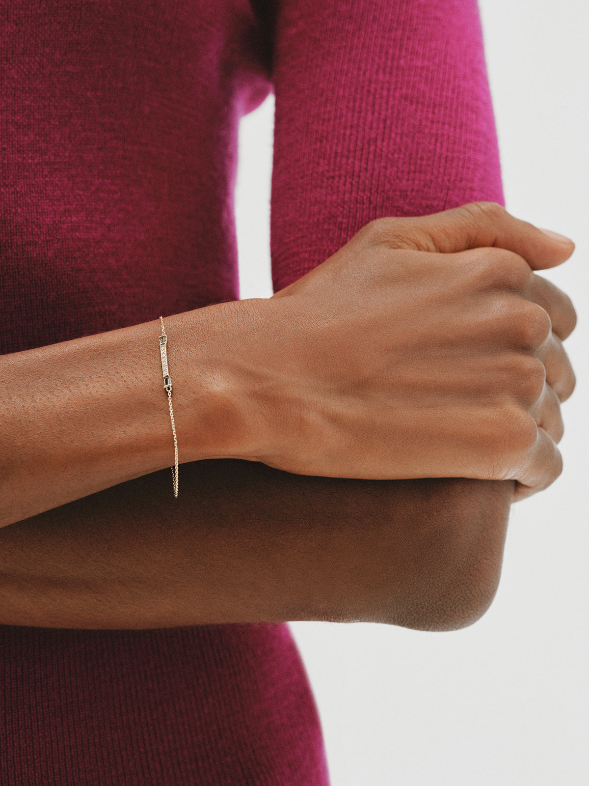 9K yellow gold bracelet with diamonds and brown quartz