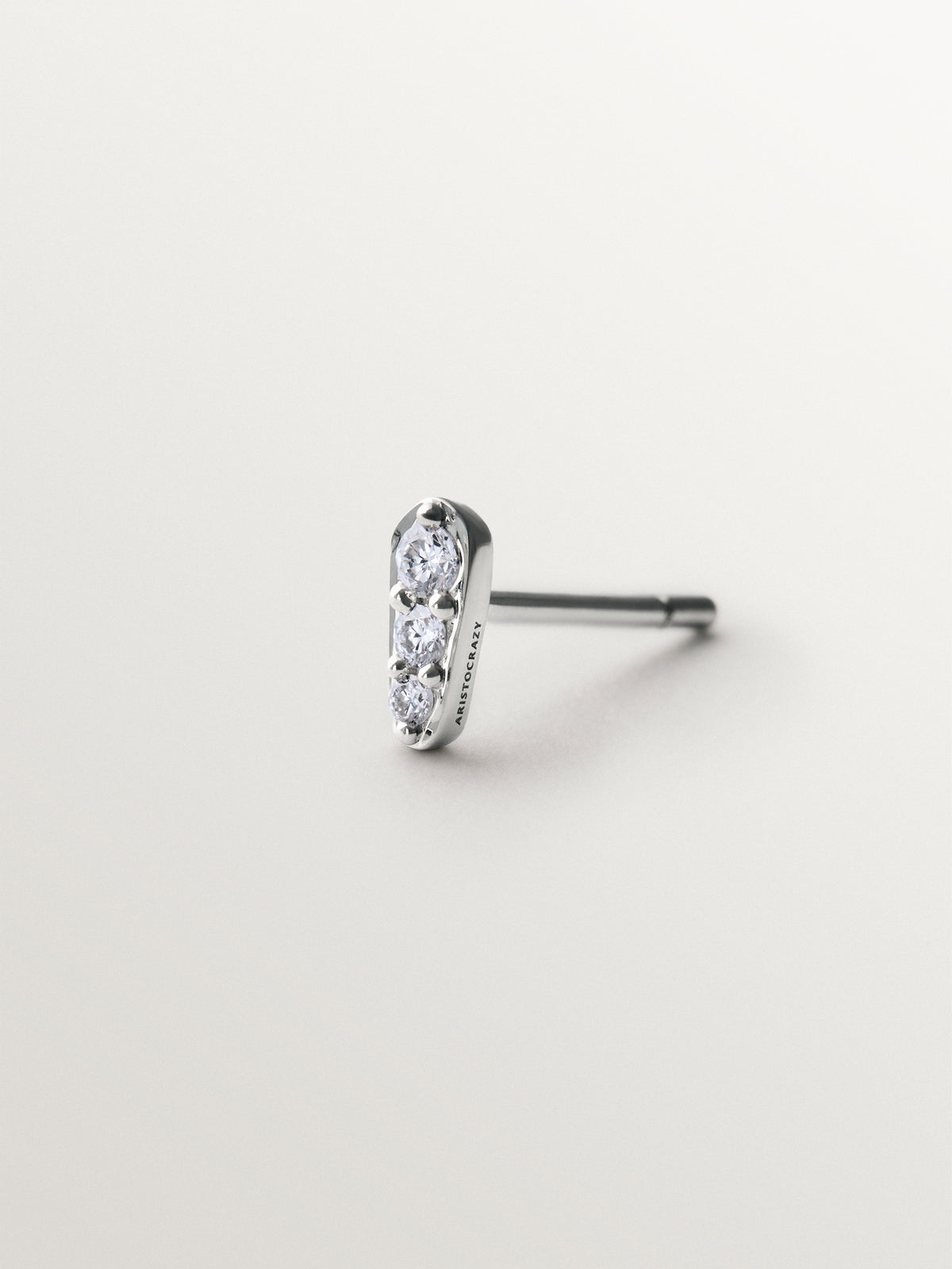 925 silver single earring with lab grown diamonds