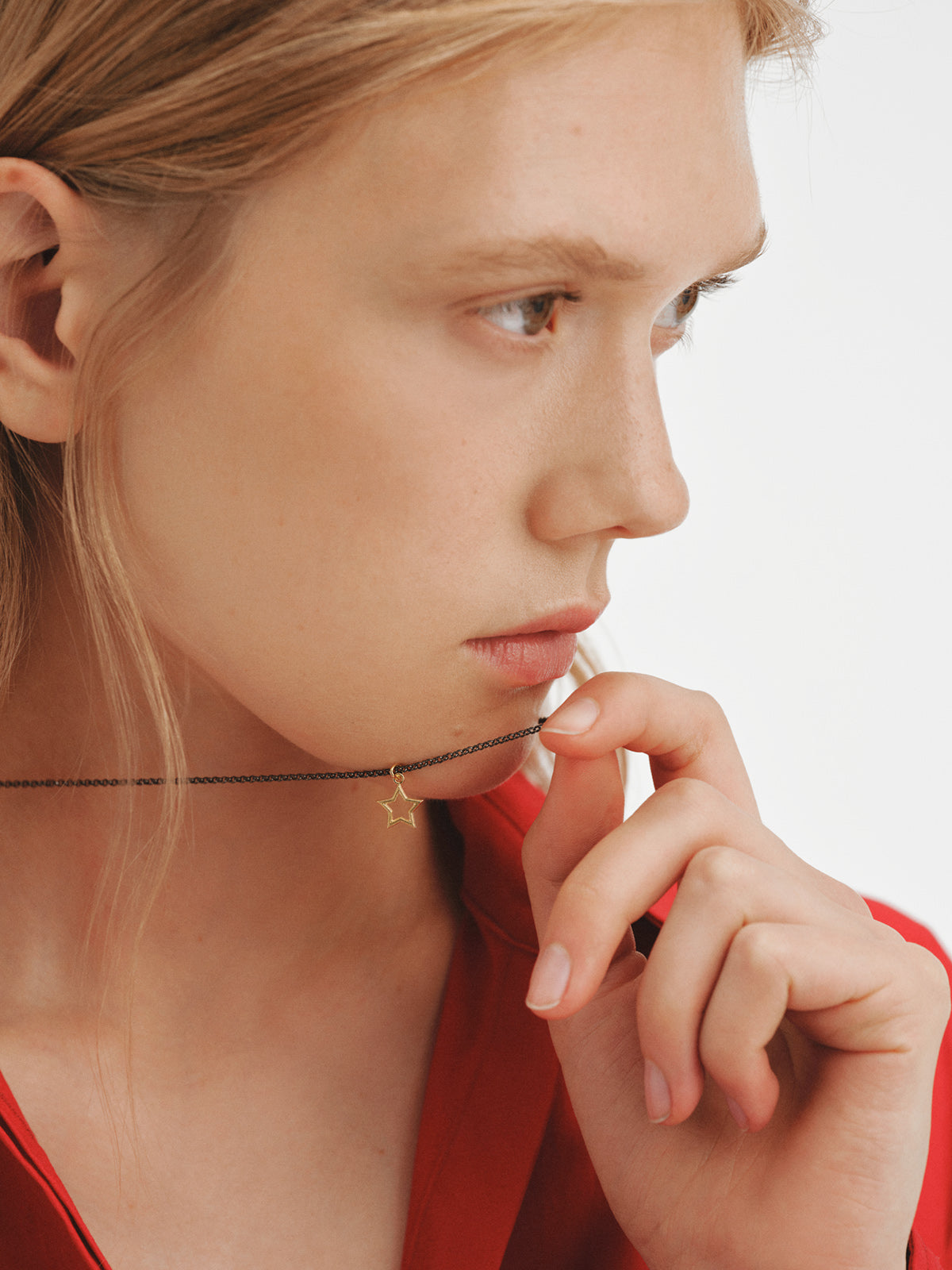 Star-shaped two-tone 925 sterling silver necklace with 18K yellow gold plating