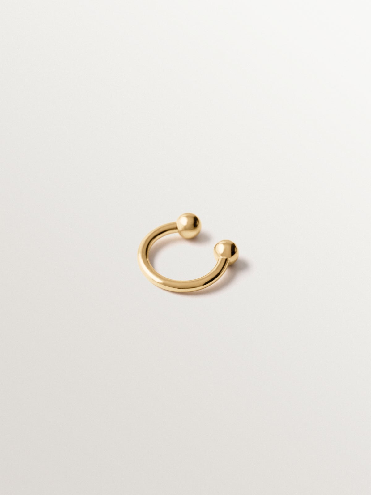 Plain 925 silver earcuff plated in 18K yellow gold