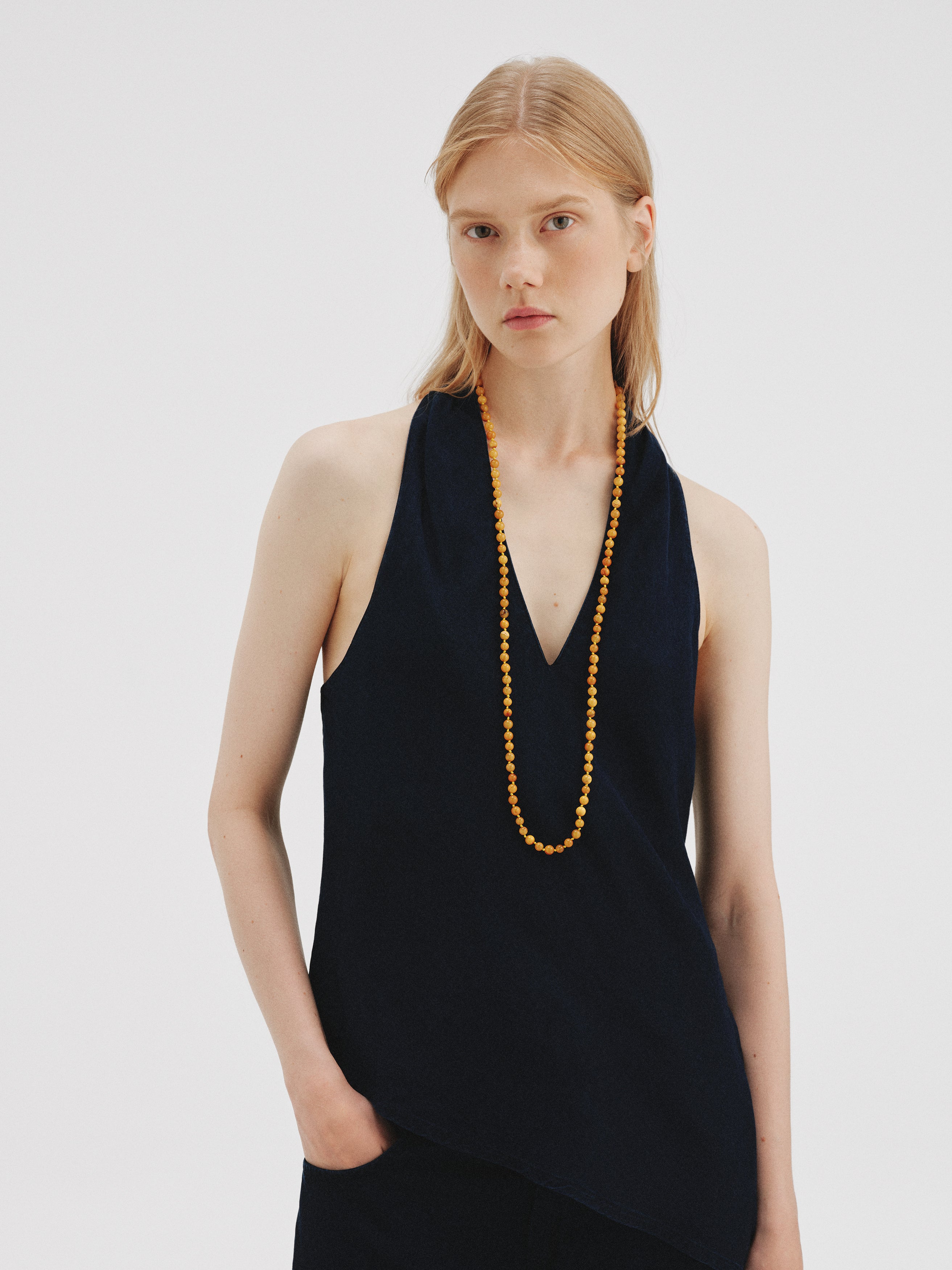Collar de plata 925 bañada en oro amarillo de 18K con bolitas de ambar amarillo
